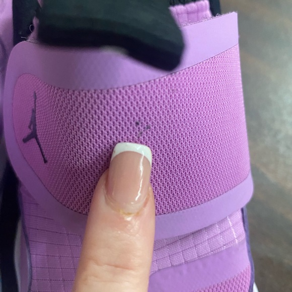 Nike Jordan Girls Size 1 Purple and Black Slip-On Sneakers Like New - Picture 8 of 14